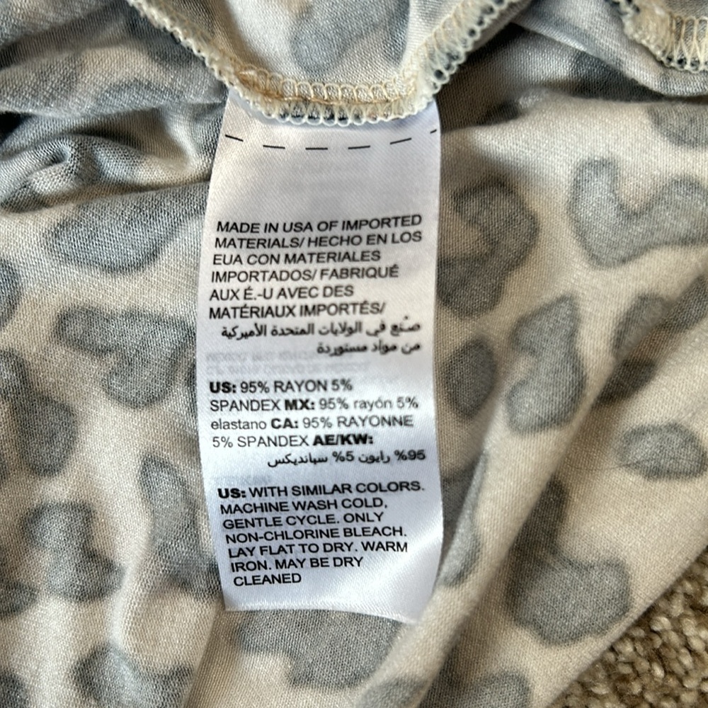 Chico's Leopard Print Long Sleeve Top - Picture 11 of 11
